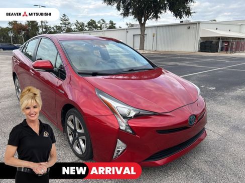 Used 2016 Toyota Prius Three Touring image 1
