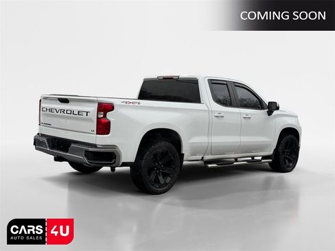 Used 2020 Chevrolet Silverado 1500 LT w/ Trailering Package image 7