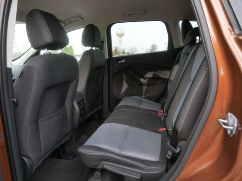 Certified 2017 Ford Escape SE w/ Equipment Group 201A AWD/4WD image 18