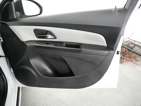 Used 2012 Chevrolet Cruze LS w/ Connectivity Package FWD image 38