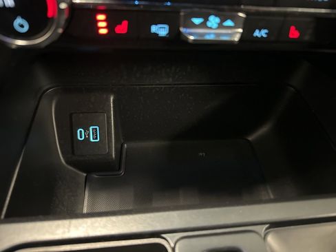 Certified 2021 Ford F150 XLT w/ Equipment Group 302A High image 23