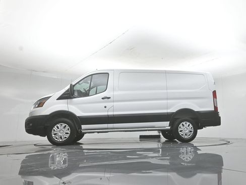 Certified 2025 Ford Transit 250 Low Roof w/ Exterior Upgrade Package RWD image 8