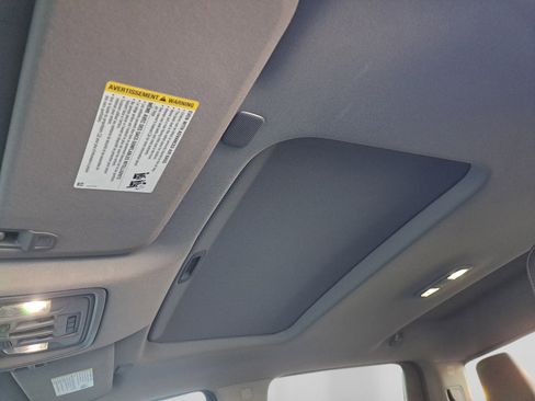 Used 2019 GMC Sierra 1500 Denali w/ Technology Package image 10