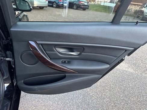 Used 2015 BMW 328i xDrive 4dr Sdn 328i xDrive AWD image 25