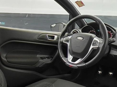 Used 2018 Ford Fiesta ST FWD image 21
