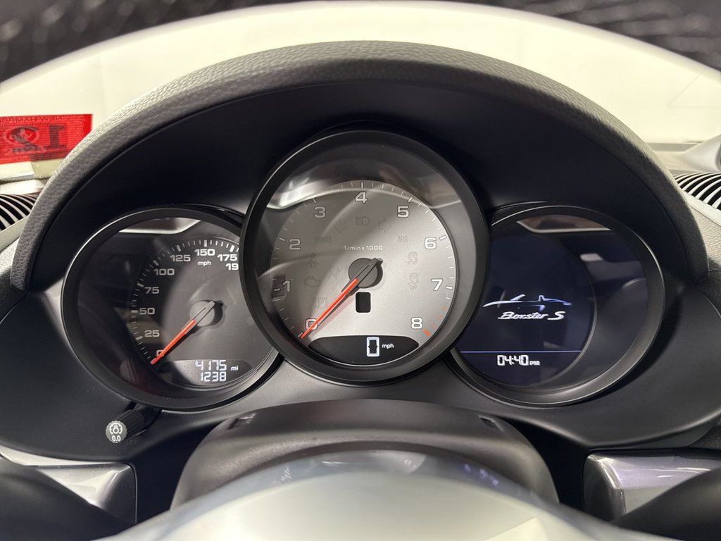 Certified 2025 Porsche 718 Boxster S RWD image 34