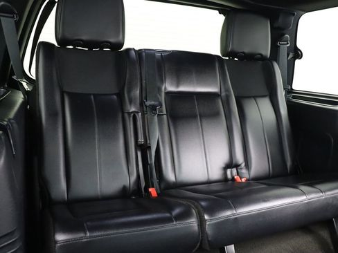 Used 2015 Ford Expedition XLT w/ Equipment Group 202A image 34