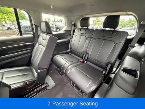 Used 2021 Jeep Grand Cherokee L Limited AWD/4WD image 19