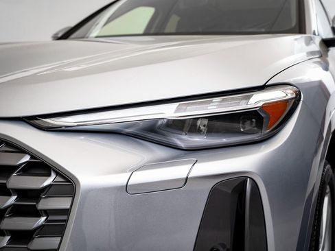 New 2025 Audi Q5 2.0T Premium Plus image 16