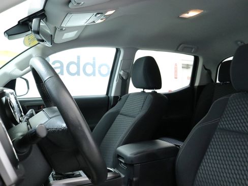 Used 2021 Toyota Tacoma SR5 image 27