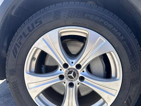 Used 2018 Mercedes-Benz GLC 300 image 8