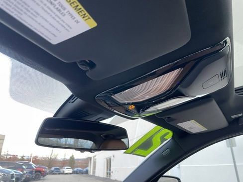 Used 2021 BMW 330i xDrive Sedan w/ Convenience Package image 23