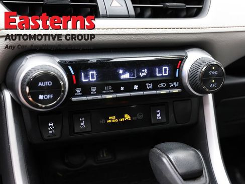 Used 2024 Toyota RAV4 XLE w/ Convenience Package AWD/4WD image 20