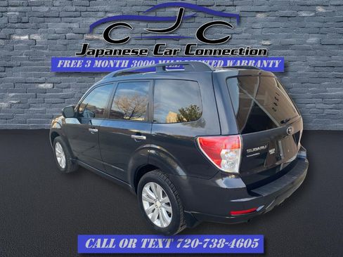 Used 2011 Subaru Forester 2.5X Premium w/ All-Weather Pkg image 5