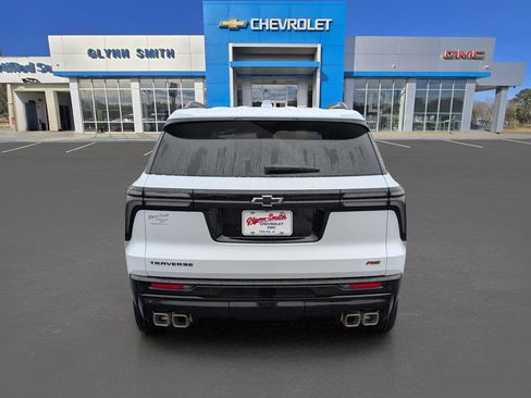 New 2026 Chevrolet Traverse RS image 9