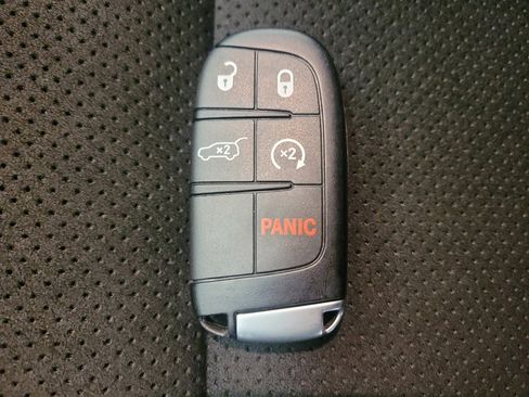 Used 2019 Dodge Durango GT AWD/4WD image 32