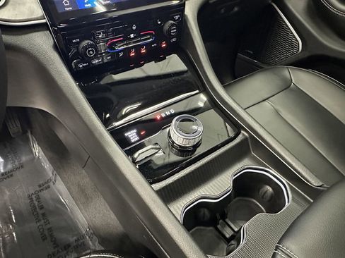 Used 2023 Jeep Grand Cherokee Limited w/ Trailer Tow Prep Group (B) image 31