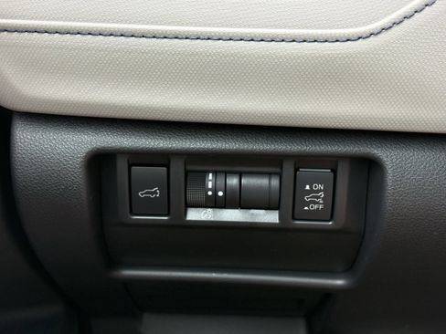 New 2026 Subaru Forester Premium AWD/4WD image 17