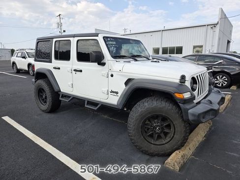Used 2021 Jeep Wrangler Unlimited Sport AWD/4WD image 3