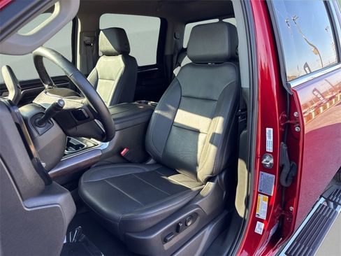 Used 2024 GMC Sierra 2500 SLT w/ SLT Premium Package image 9