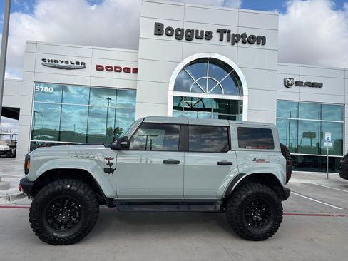 Used 2024 Ford Bronco Raptor image 2