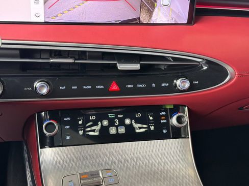 New 2026 Genesis GV70 2.5T Sport Prestige AWD/4WD image 21