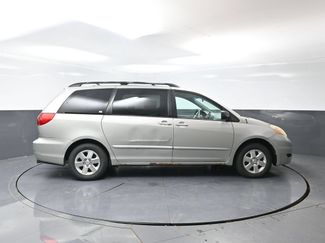Used 2008 Toyota Sienna CE FWD video 2