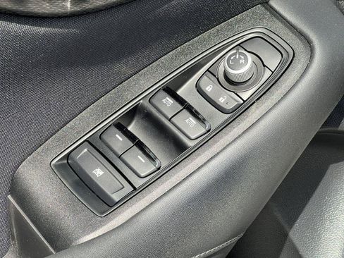 Used 2023 Subaru Outback Premium AWD/4WD image 13