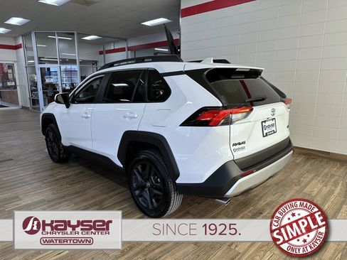 Used 2024 Toyota RAV4 Adventure image 3