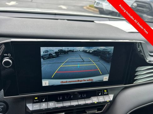 Used 2025 Toyota Camry XSE FWD image 14