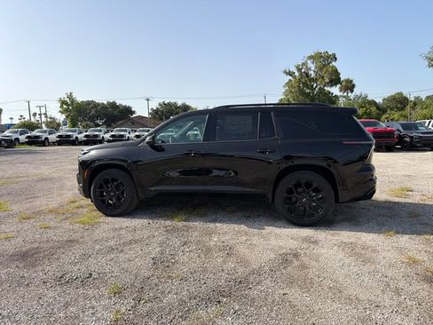 New 2026 Chevrolet Traverse RS w/ LPO, Floor Liner Package FWD image 6