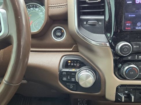 Used 2019 RAM 1500 Laramie image 18