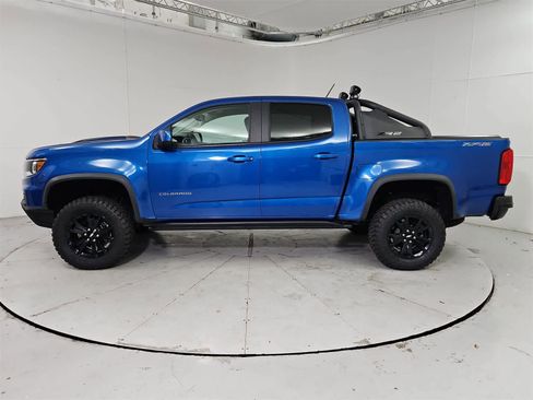 Used 2021 Chevrolet Colorado ZR2 w/ ZR2 Dusk Special Edition image 3