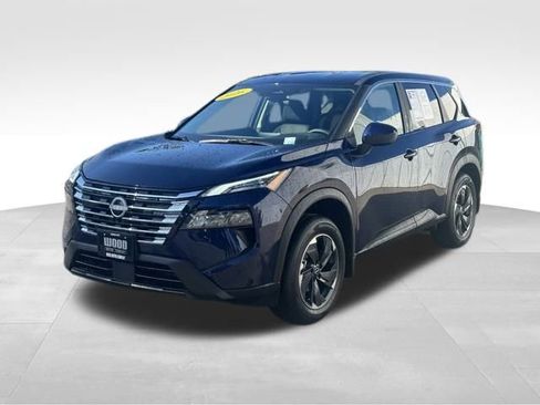 Used 2026 Nissan Rogue SV w/ Cold Weather Package image 3