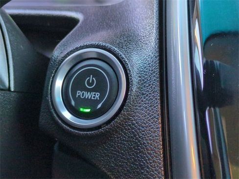 Certified 2023 Chevrolet Bolt LT w/ Driver Confidence Package image 17