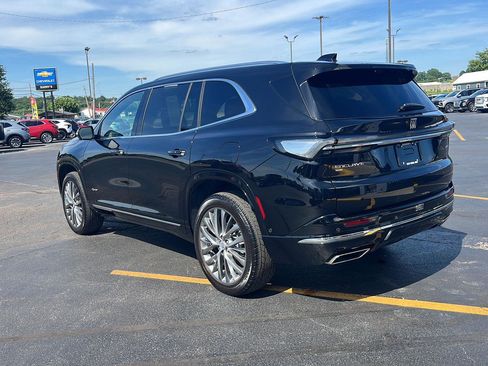 Used 2025 Buick Enclave Avenir w/ Super Cruise Package AWD/4WD image 5