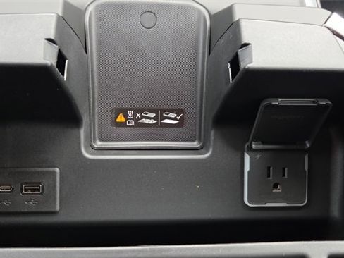 New 2026 GMC Sierra 2500 SLT w/ SLT Premium Package image 42