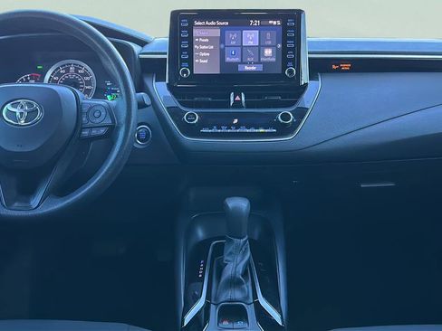 Used 2020 Toyota Corolla LE w/ LE Premium Package image 20