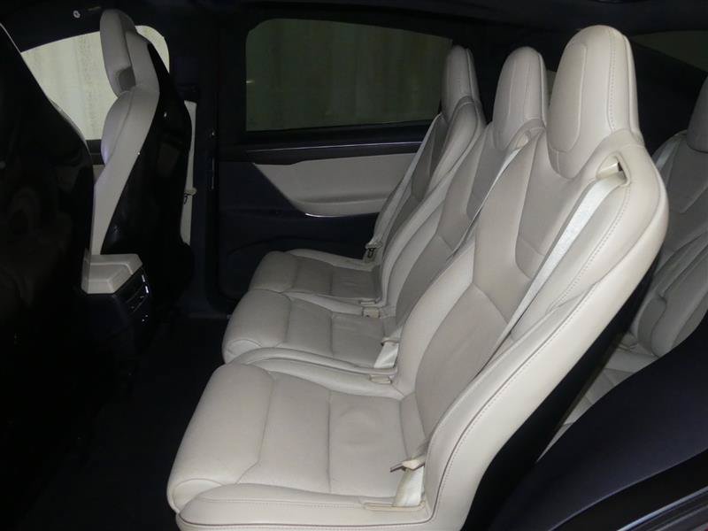 Used 2016 Tesla Model X 90D AWD/4WD image 22