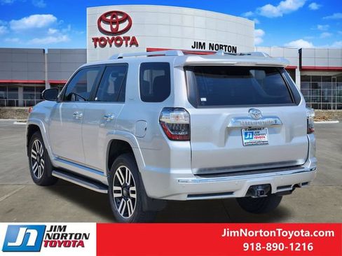 Used 2023 Toyota 4Runner Limited AWD/4WD image 8
