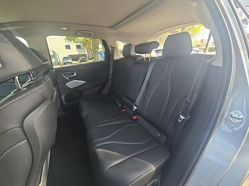 Used 2025 Acura RDX SH-AWD w/ Technology Package image 28