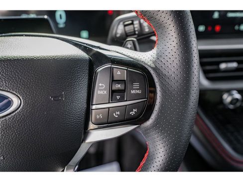 Used 2025 Ford Explorer ST image 13