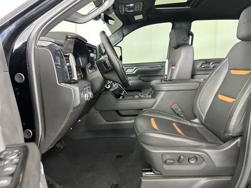 Used 2024 GMC Sierra 2500 AT4 w/ AT4 Premium Plus Package image 11