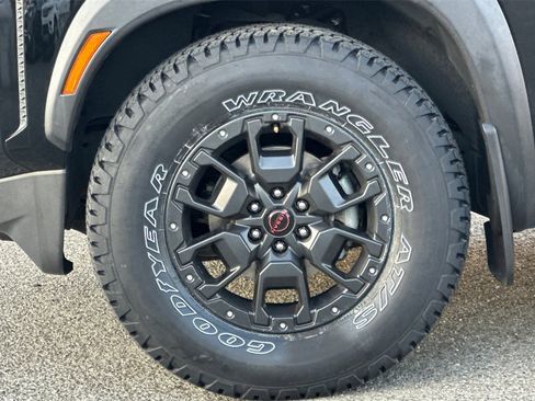 Used 2023 Nissan Frontier Pro-X w/ Pro-X Premium Package image 26