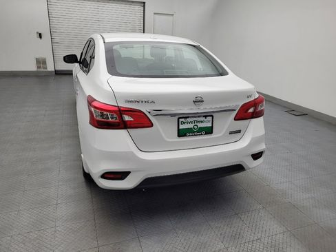 Used 2019 Nissan Sentra SV w/ Special Edition Package FWD image 6