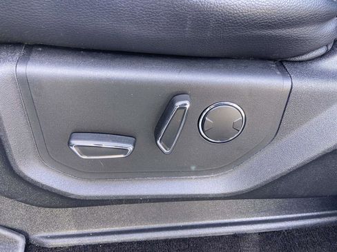 Used 2019 Ford Expedition XLT w/ Equipment Group 202A image 19