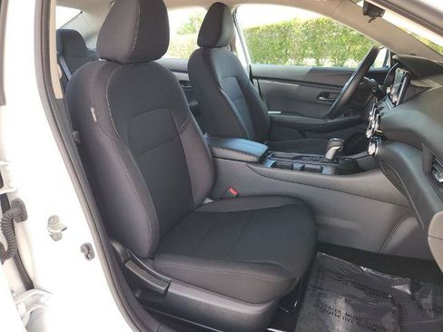 Certified 2025 Nissan Sentra S FWD image 16