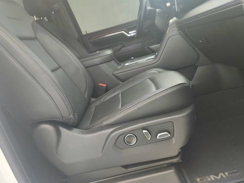 Used 2024 GMC Sierra 2500 Denali w/ Denali Reserve Package AWD/4WD image 43