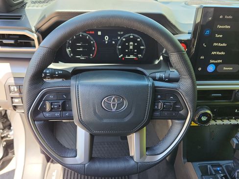Used 2025 Toyota Tacoma TRD Off-Road w/ TRD Off Road Premium Package AWD/4WD image 22