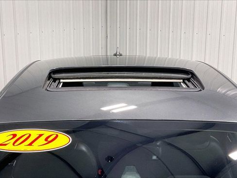 Used 2019 Ford Fusion SEL image 39